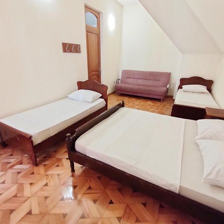 Batumi Sun Hostel Εξωτερικό φωτογραφία