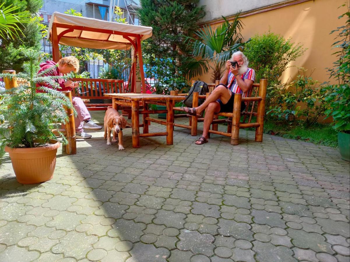 Batumi Sun Hostel Εξωτερικό φωτογραφία