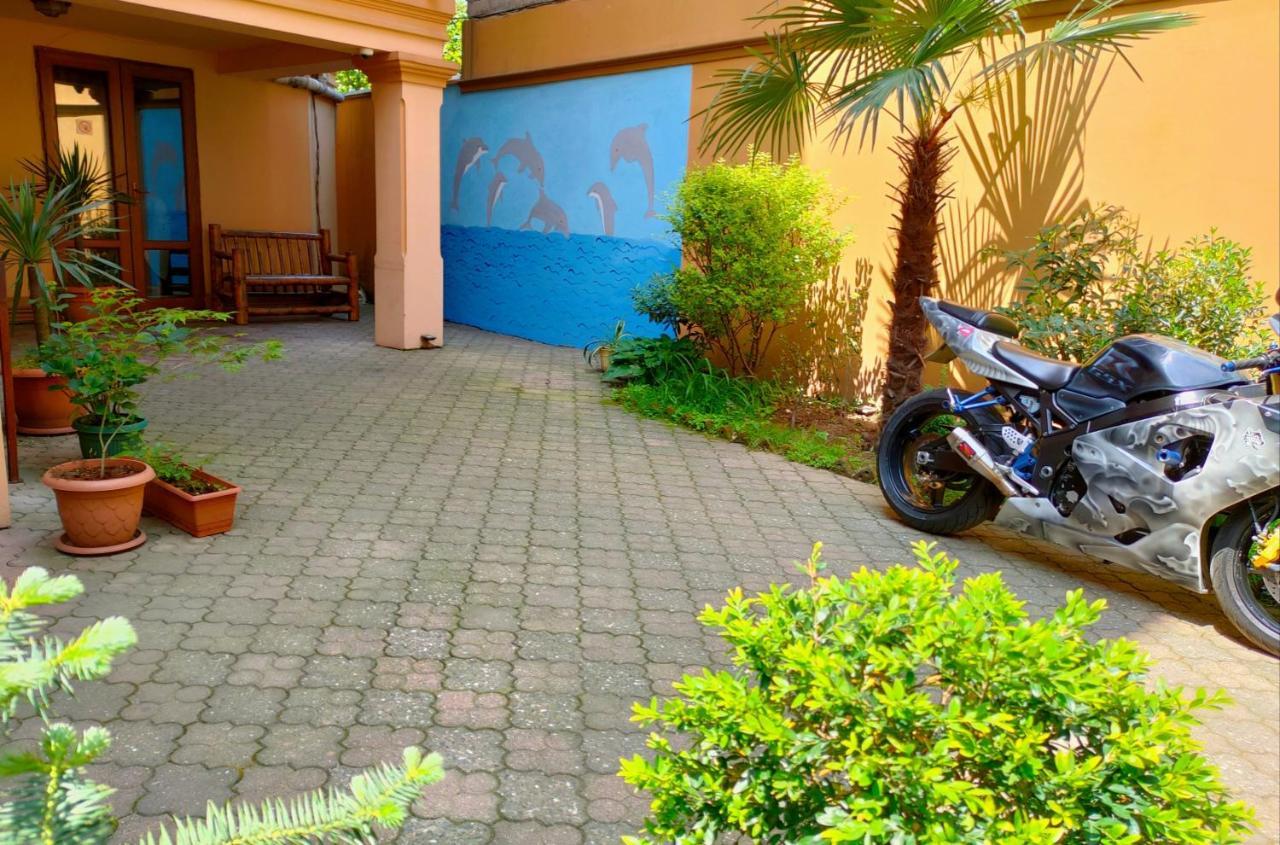 Batumi Sun Hostel Εξωτερικό φωτογραφία