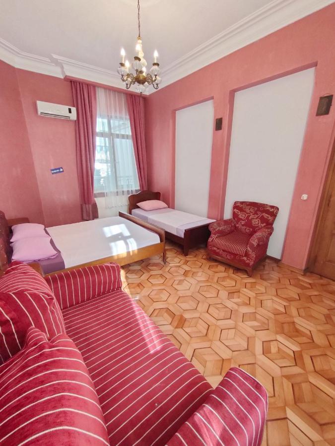 Batumi Sun Hostel Εξωτερικό φωτογραφία