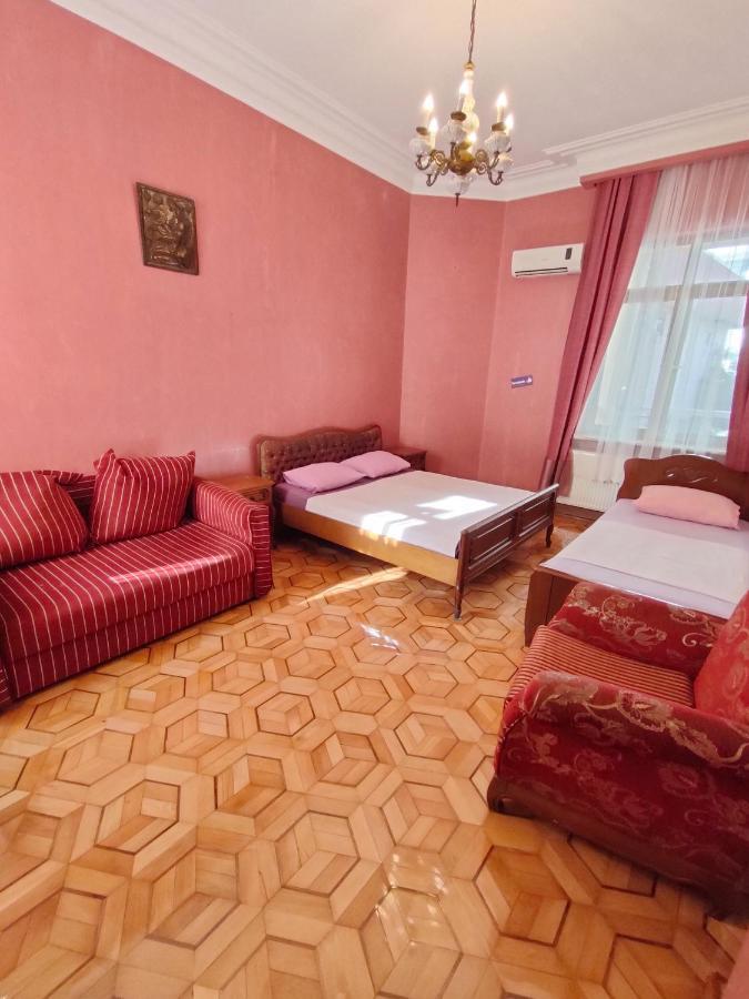 Batumi Sun Hostel Εξωτερικό φωτογραφία
