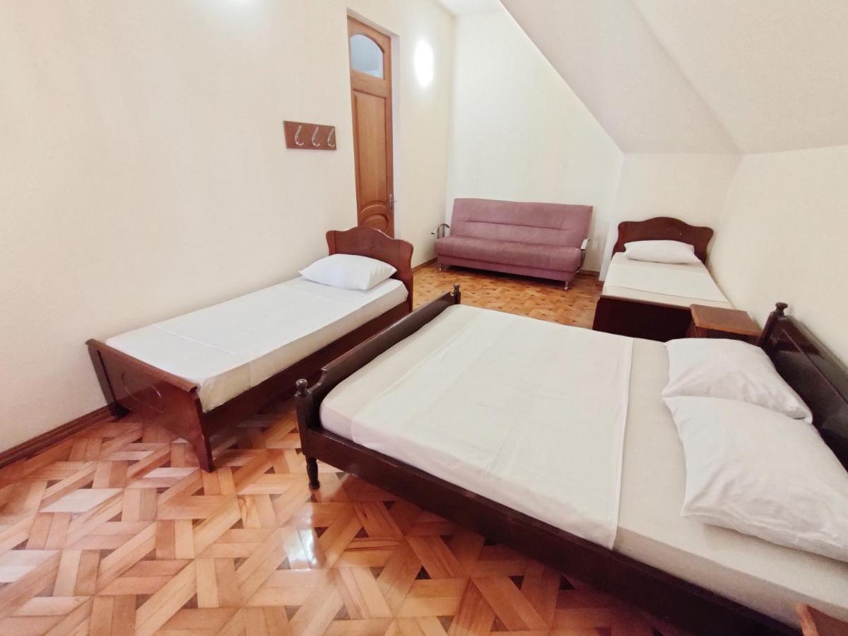 Batumi Sun Hostel Εξωτερικό φωτογραφία