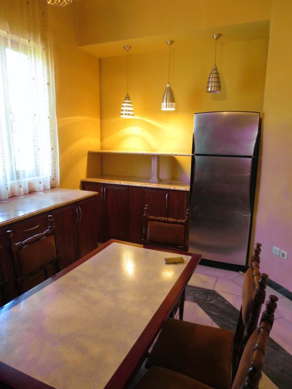 Batumi Sun Hostel Εξωτερικό φωτογραφία