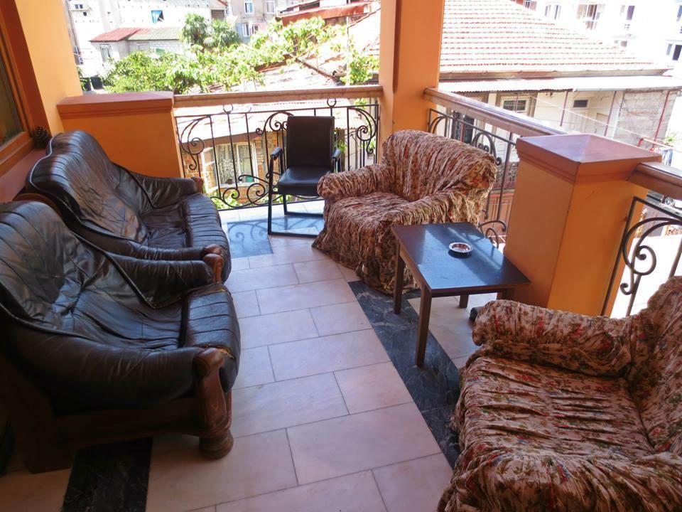 Batumi Sun Hostel Εξωτερικό φωτογραφία