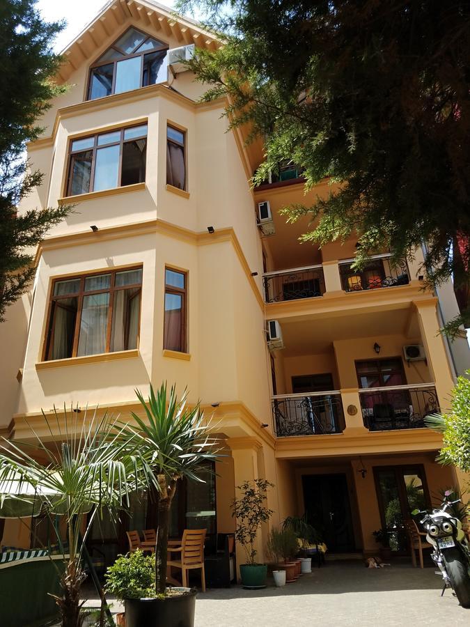 Batumi Sun Hostel Εξωτερικό φωτογραφία